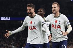 pg模拟器官网下载阿扎伦卡在热火比赛中惊险取胜，比分优势明显引发热议！的简单介绍